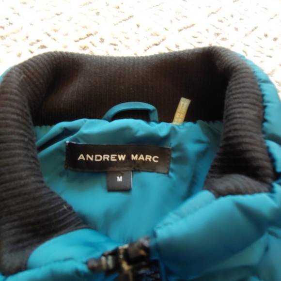 Andrew Marc Teal and Black Quilted Vest Jacket. - Picture 5 of 8